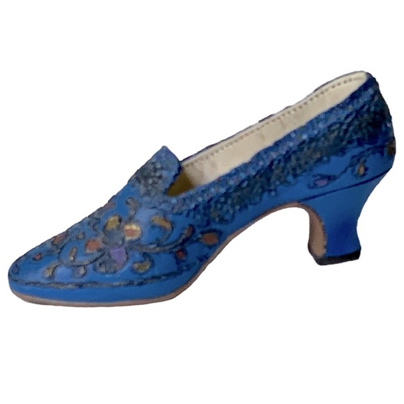 Vintage Just The Right Shoe Victorian The Empress Miniature High Heel 3D Blue - Picture 2 of 15